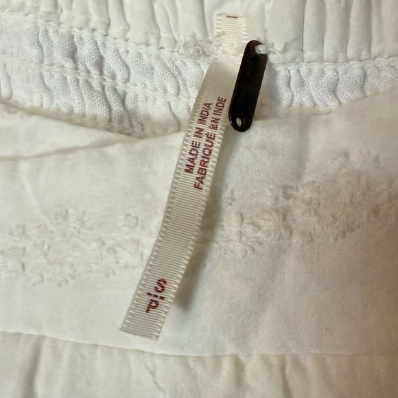 Free People Prairie White Tiered Cotton Eyelet Skirt Size Small - Picture 6 of 9